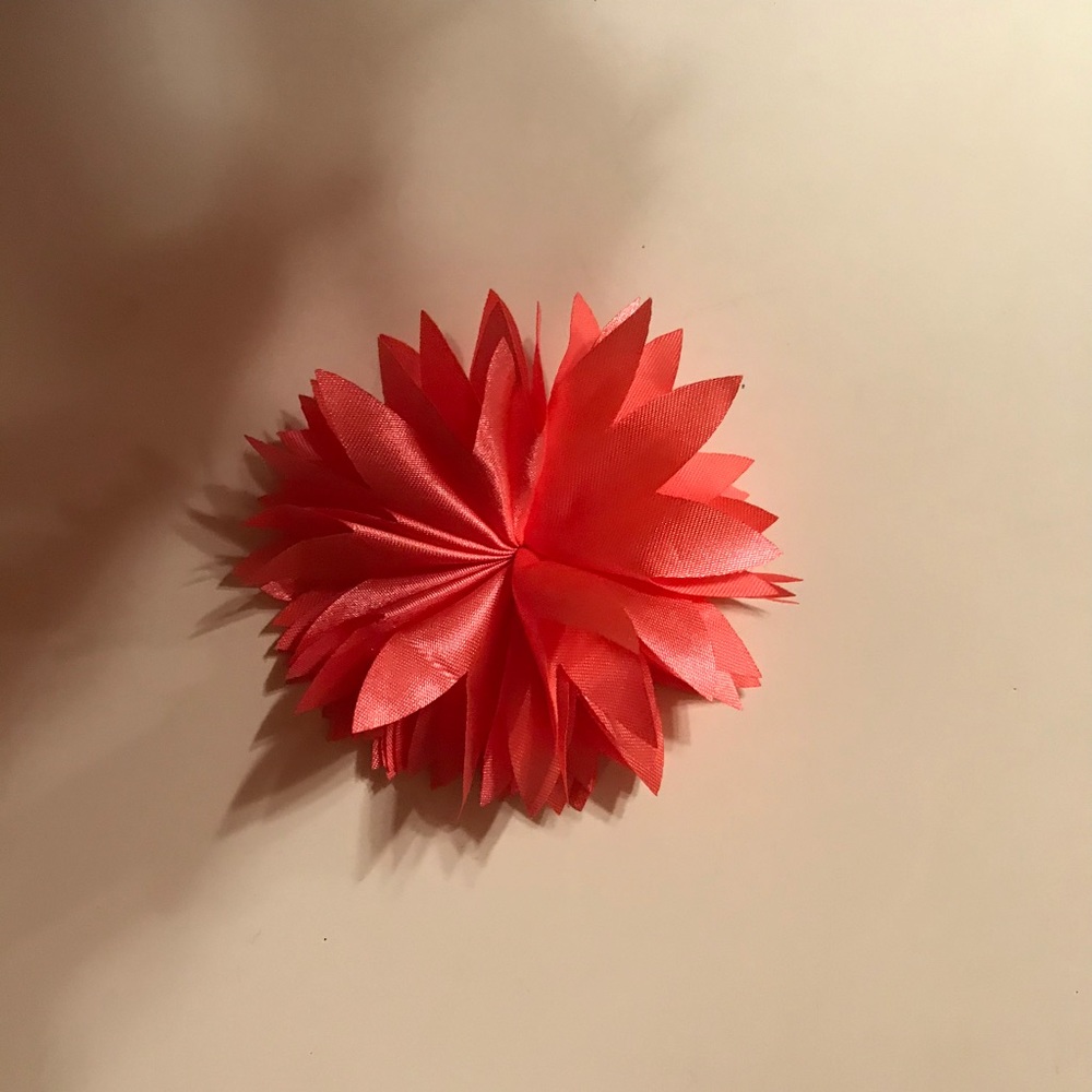 Pink and Red Clip In❤️💗 - Picture 3 of 4